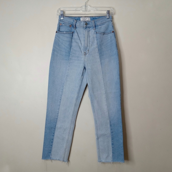 Abercrombie & Fitch Curve Love The Ankle Straight Ultra High Rise Jeans - Picture 1 of 10